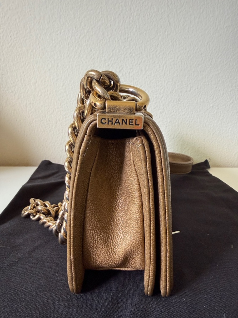 CHANEL Bronze Quilted Boy Flap Shoulder Bag with Chain - Picture 4 of 12
